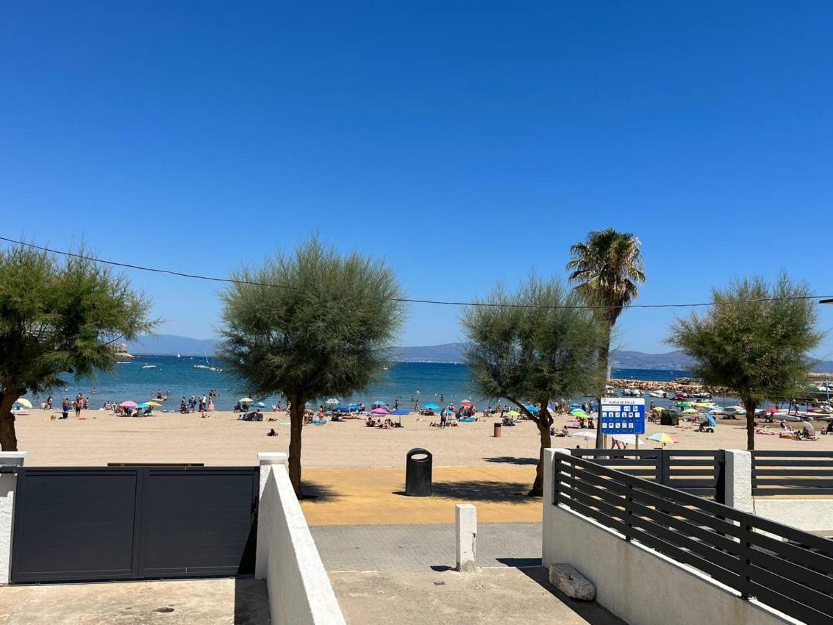 Apartamento En La Playa. Free Parking. Free Wifi Л'Аскала Екстер'єр фото