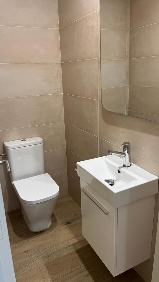 Apartamento En La Playa. Free Parking. Free Wifi Л'Аскала Екстер'єр фото